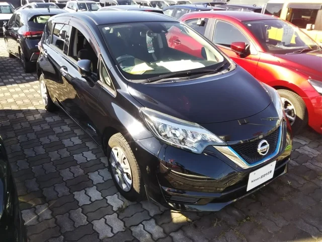 Nissan NOTE — фото 1