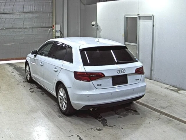 Audi A3 — фото 2