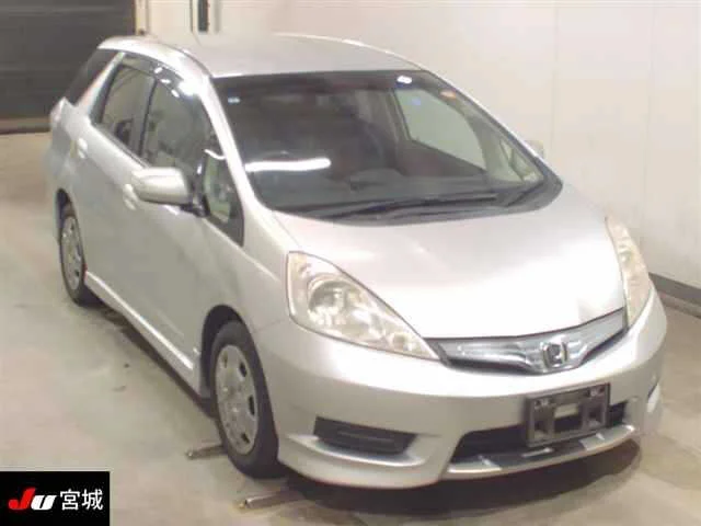Honda FIT SHUTTLE — фото 1