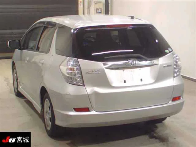 Honda FIT SHUTTLE — фото 2