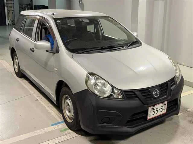 Nissan AD — фото 1