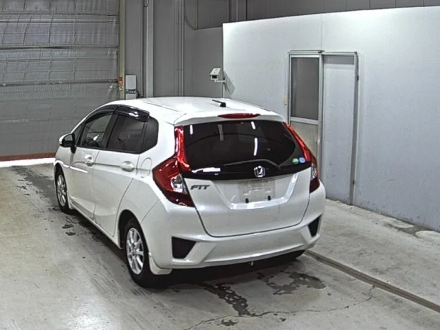 Honda FIT — фото 2