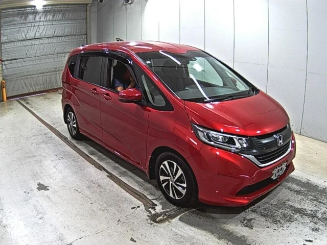 Honda FREED — фото 1