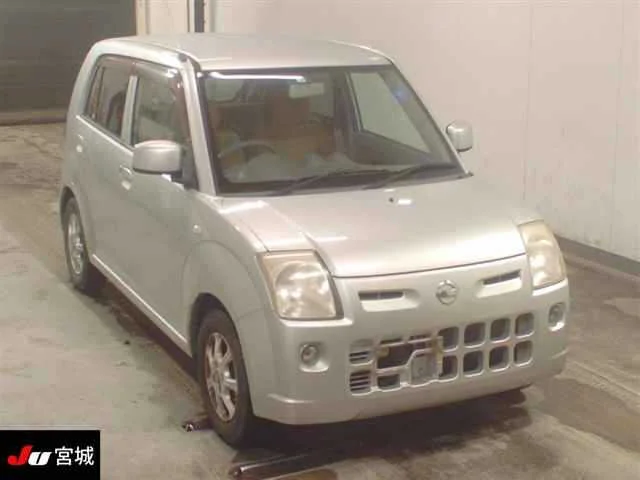 Nissan PINO