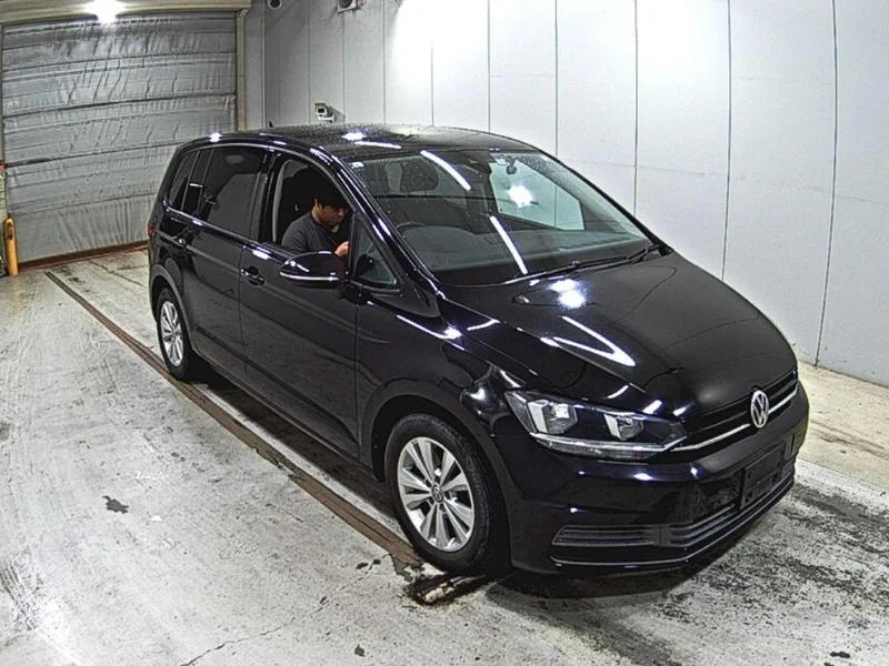 Volkswagen GOLF TOURAN