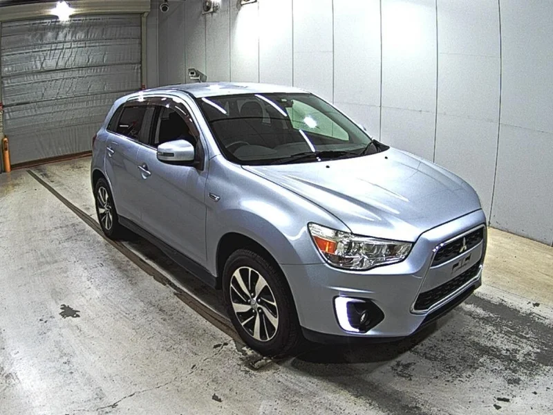 Mitsubishi RVR — фото 1