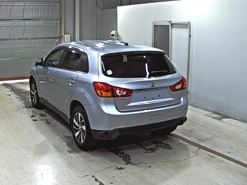 Mitsubishi RVR — фото 2