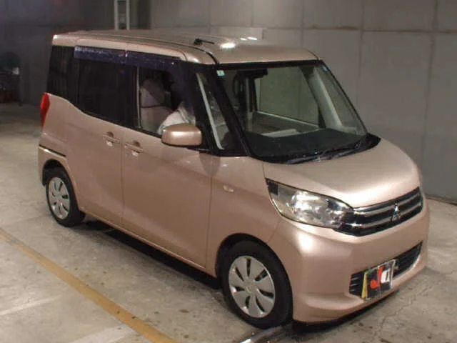 Mitsubishi EK SPACE