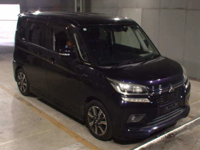 Mitsubishi DELICA D2