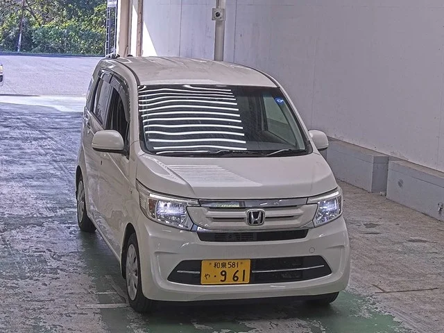 Honda N WGN — фото 1
