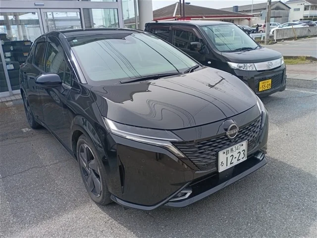 Nissan AURA
