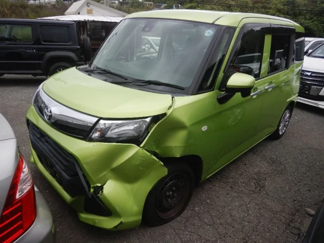 Toyota TANK