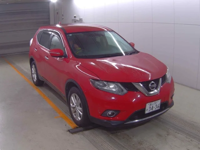 Nissan X-TRAIL