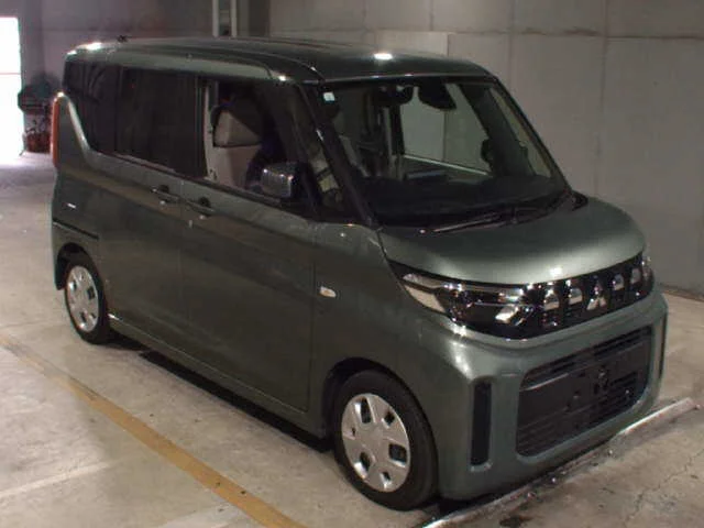 Mitsubishi EK SPACE