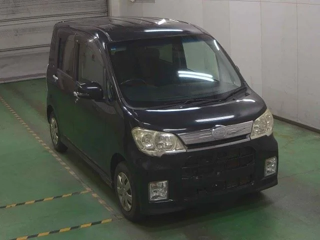 Daihatsu TANTO EXE — фото 1