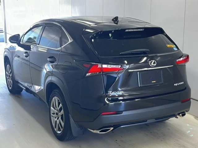 Lexus NX — фото 2