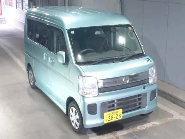 Nissan CLIPPER RIO — фото 1