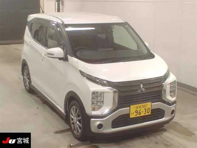 Mitsubishi EK X