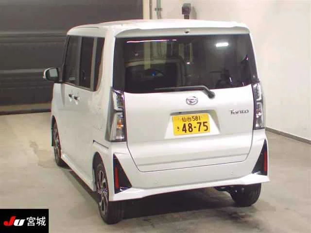 Daihatsu TANTO — фото 2