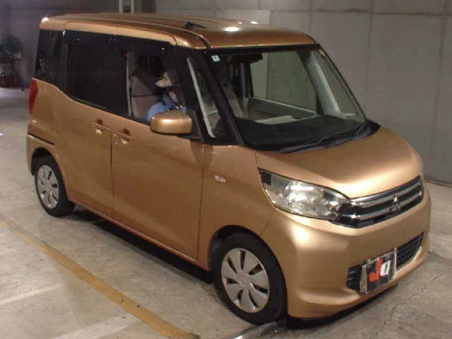 Mitsubishi EK SPACE