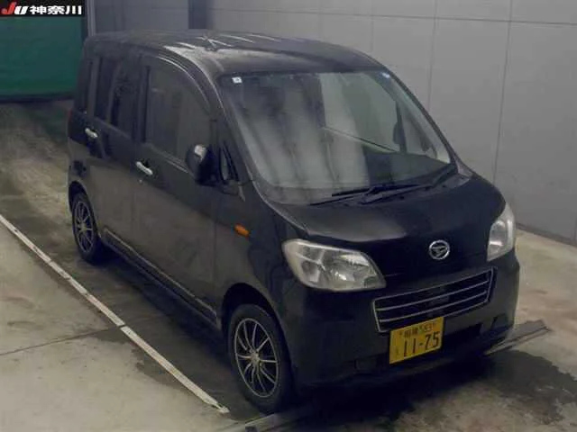 Daihatsu TANTO EXE