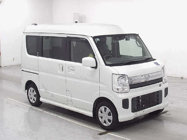 Nissan CLIPPER RIO
