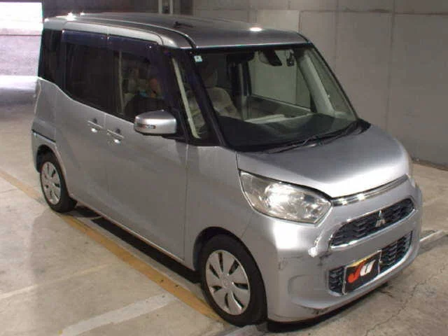 Mitsubishi EK SPACE