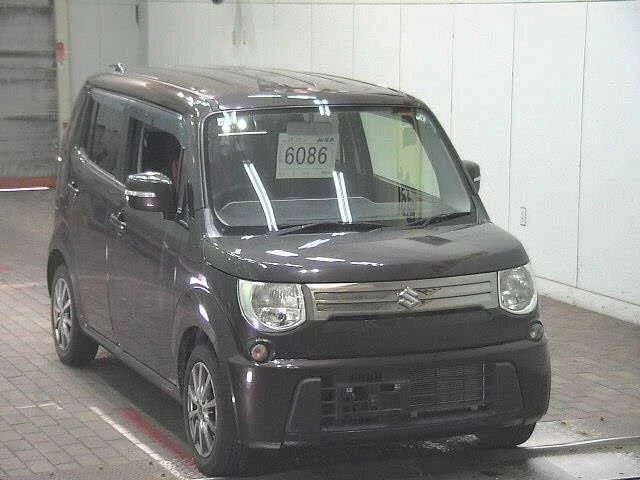 Suzuki MRWAGON