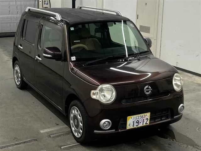 Daihatsu MIRA