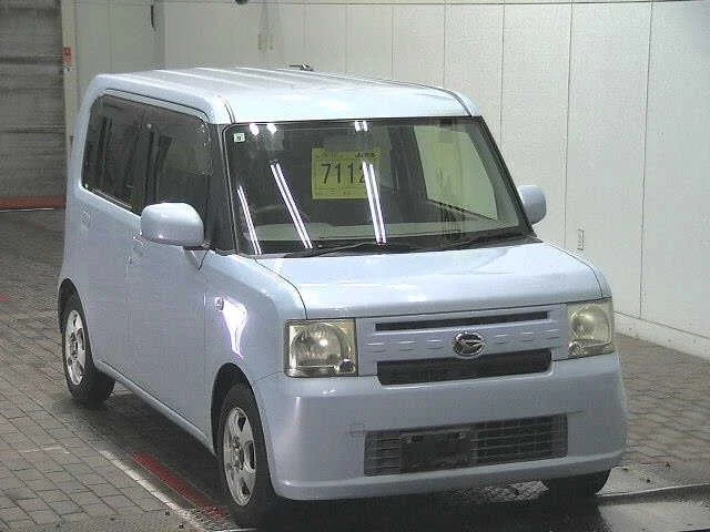 Daihatsu MOVE CONTE