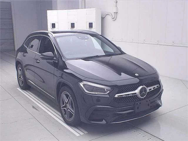 Mercedes-Benz GLA CLASS — фото 1