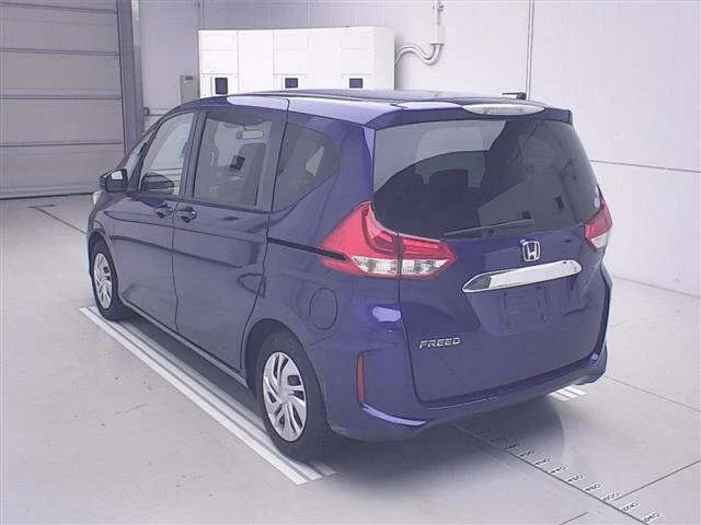 Honda FREED — фото 2