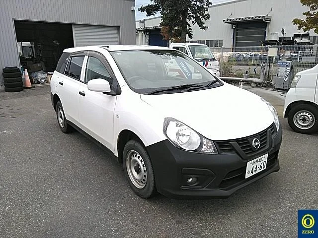 Nissan AD — фото 1