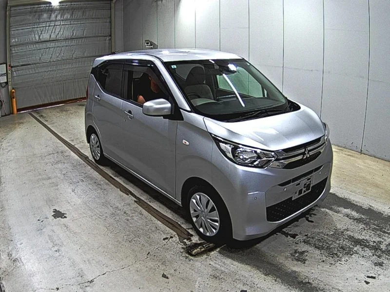 Mitsubishi EK WAGON — фото 1