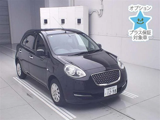 Nissan MARCH — фото 1