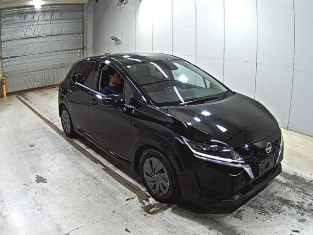 Nissan NOTE — фото 1