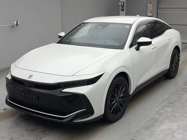 Toyota CROWN CROSSOVER