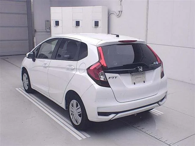 Honda FIT — фото 2