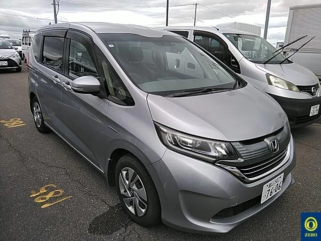 Honda FREED — фото 1