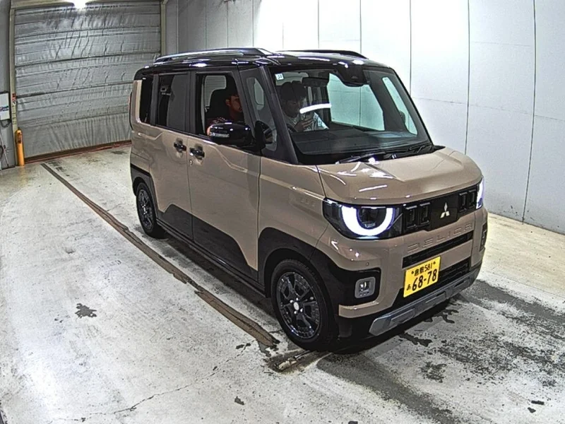Mitsubishi DELICA MINI — фото 1