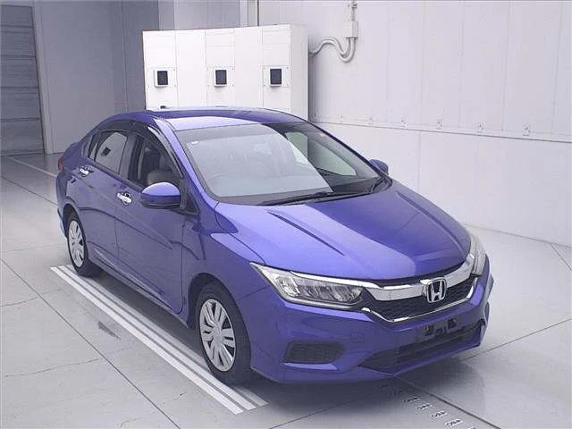 Honda GRACE — фото 1