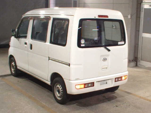Daihatsu HIJET VAN — фото 2
