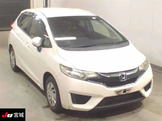 Honda FIT — фото 1
