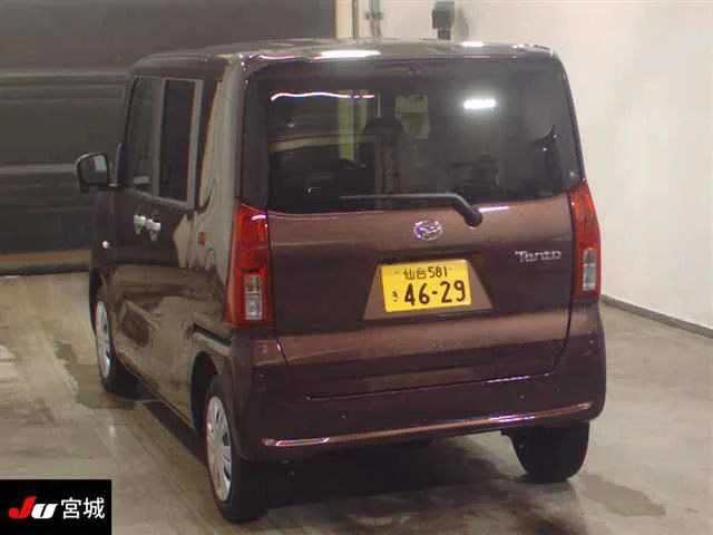 Daihatsu TANTO — фото 2