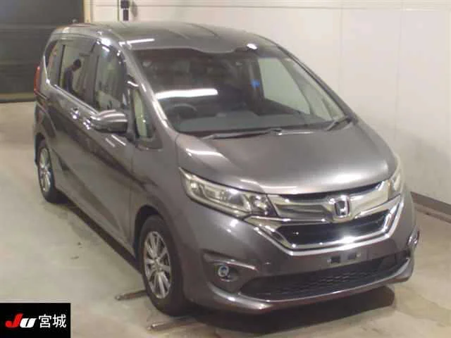 Honda FREED — фото 1