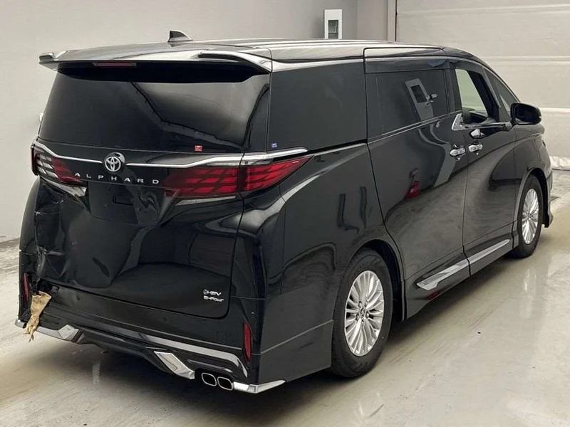 Toyota ALPHARD — фото 2
