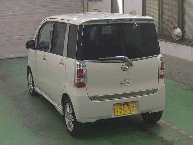 Daihatsu TANTO EXE — фото 2