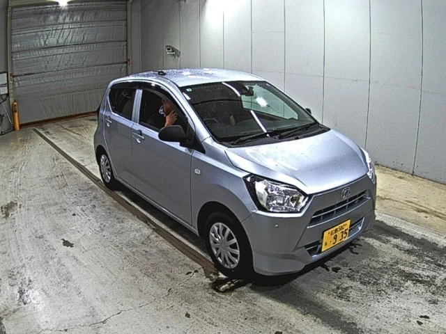 Daihatsu MIRA E S