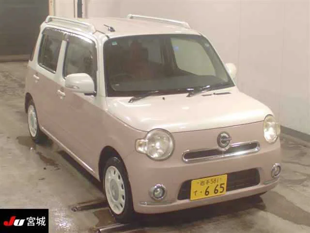 Daihatsu MIRA