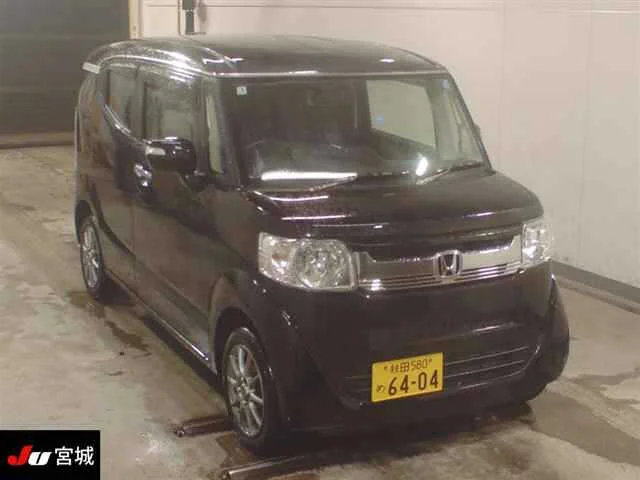Honda N BOX SLASH